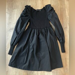 En Saison Black Puff Sleeve Fit & Flare Dress | Rib Knit Bodice | Small